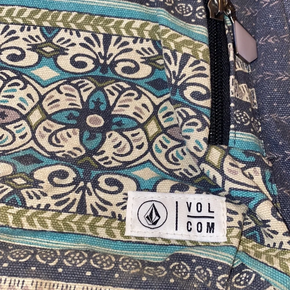 Volcom Backpack! - Picture 2 of 5
